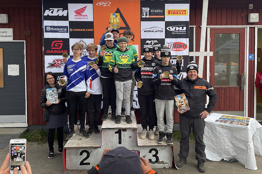 MXC-podium