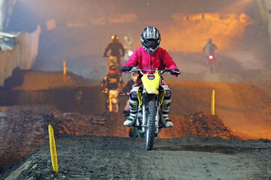 NaisDays, tyttö, nainen, tytöt, naiset, motocross