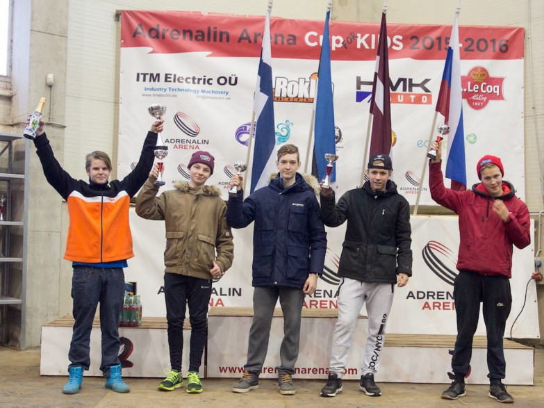 MX125-luokan viimeiseen osakilpailuun osallistuivat suomalaisista Jami Niemelä (vas.), Adam Holm, Valtteri Huitti, Ville Lehtiö ja Samu Vehmas.