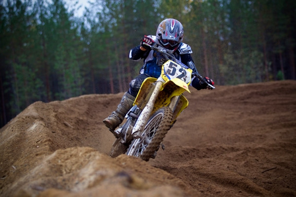 Harrastajien toiseksi ajoi Mikko Karhu