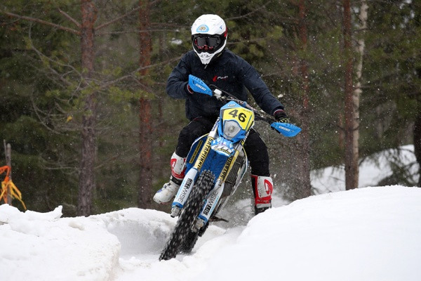 Eemil Pohjola hallitsi Kangasalan SM-enduroa. Kuva: Jani Hovi