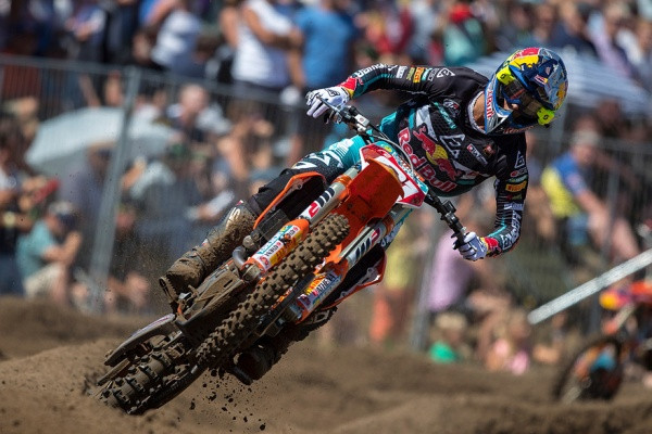 Jorge Prado kasvatti MM-johtoaan MX2-luokassa. Kuva: Ray Archer