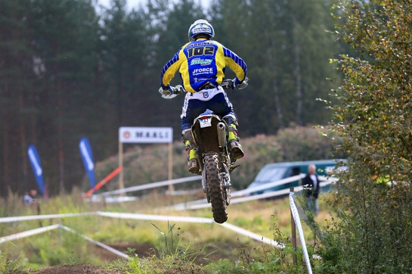 Antti Hänninen johtaa yhä E1-luokan SM-sarjaa. Kuva: Jani Hovi / Xracing