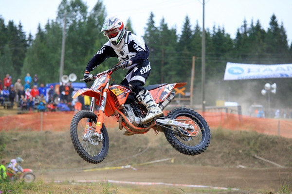 Miika Oinonen siirtyi sarjasssa kolmanneksi.