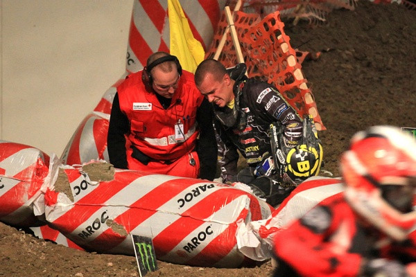 Söderberg tuskaisena tilanteen jälkeen.