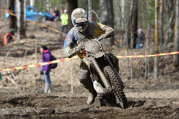 Petri Pohjamo oli yleiskilpailun toinen ja voitti samalla V40-luokan. Kuva: Jani Hovi / Xracing