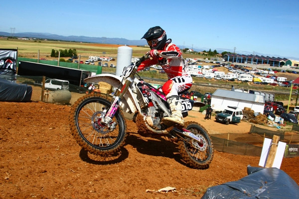 Eeli Takatalon vauhtia Espanjassa. Kuva: Alex Hodginson