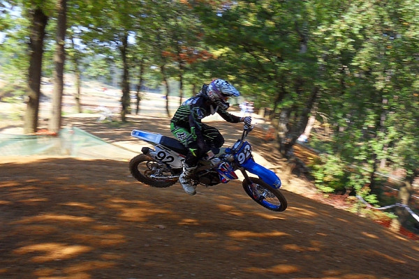 Roni Valtonen on päässyt jo tutustumaan ensi kauden pyöräänsä. Kuva: Marko Valtonen