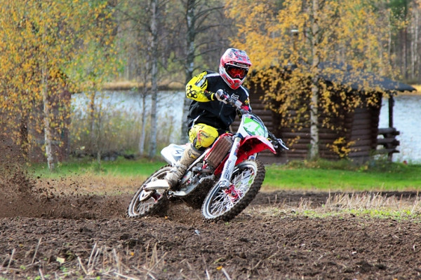 Waltteri Koskinen on yksi Suomen lupaavimmista nuorista kuljettajista.