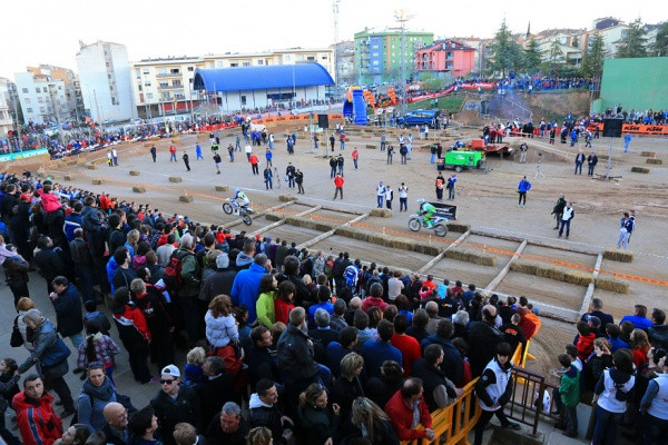 Supertesti veti ilahduttavan paljon yleisöä Solsonassa.