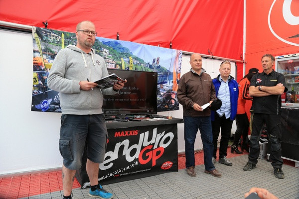 Juuri päättyneessä lehditötilaisuudessa kerrottiin suuri uutinen. Kuva: Jani Hovi / Xracing