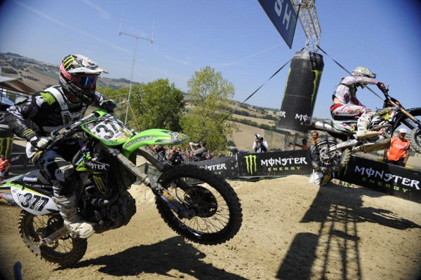 Christophe Pourcel jakaa fanit kahtia