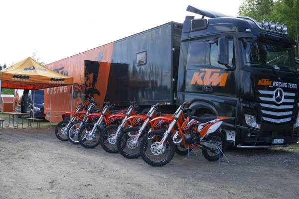 KTM koeajokiertue starttaa jälleen. Kuva: Hannes Kainulainen