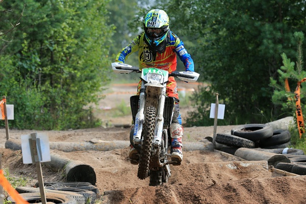 Roni Kytönen starttaa ensi tiistaina uransa ensimmäiseen Six Days Enduroon. Kuva: Jani Hovi / Xracing