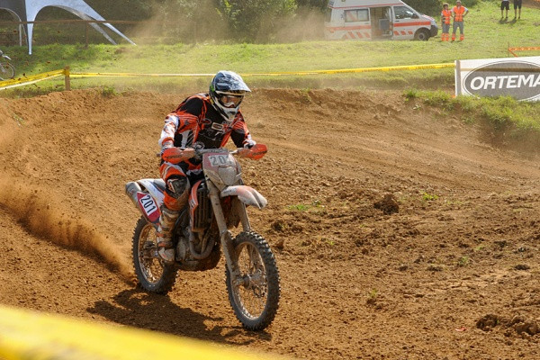 Nikanderin vauhtia mestaruuspäivänään Slovakiassa.