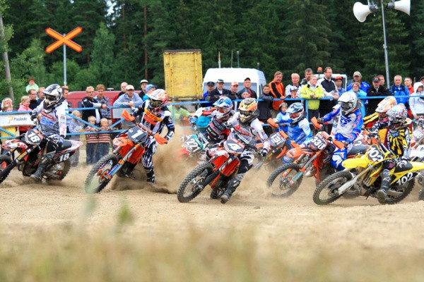 Vuonna 2010 Pippossa kaasuteltiin MX2-luokan SM-pisteistä.