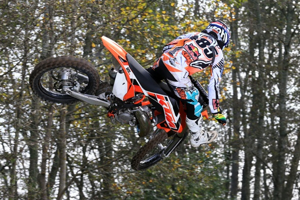 Kim Savaste supercrossharjoituksissa. Kuva: Jani Hovi / Xracing