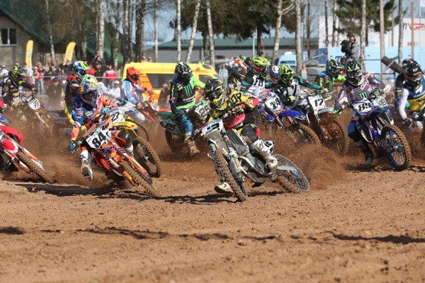 Max Nagl otti MXGP-luokan startin nimiinsä. Kuva: Jani Hovi / Xracing