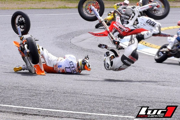 Video tästä Klemin kolarista Tsekeissä. Kuva: Thibaud Poulain / team Luc1 http://www.facebook.com/Luc1.motorsport