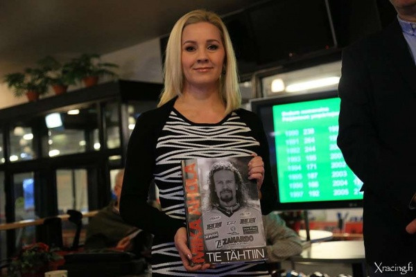 Marika Ahola on ollut suuressa roolissa kirjan suunnittelussa. Kuva: Jani Hovi / Xracing