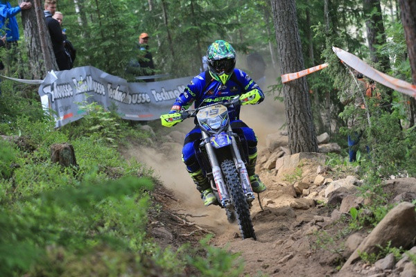 Matthew Phillips on vahvimmin kiinni yleiskilpailun voitossa. Kuva: Jani Hovi / Xracing