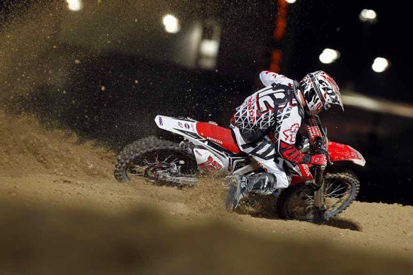 Max Nagl ajoi MXGP -luokan kauden avauserän voittoon. Kuva: Suzuki