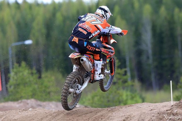 Henric Stigell johtaa MX1 -luokan SM-sarjaa. Kuva: Jani Hovi / Xracing