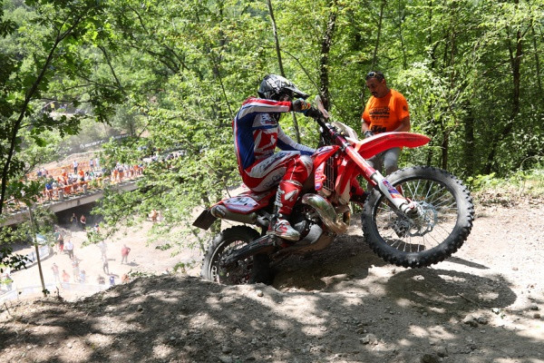 Steve Holcombe menoa extremetestillä. Kuva: Jani Hovi / Xracing