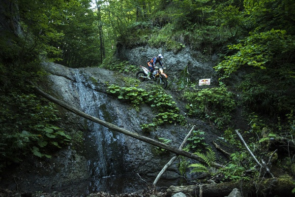 Reitti Romaniassa on huikea. Kuva: Red Bull Romaniacs