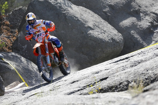 Nathan Watson ajoi tänään Kreikan helteessä voittoon. Kuva: Future7media