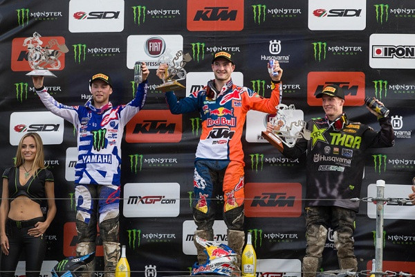 MXGP-luokan podium Assenista. Kuva: Ray Archer