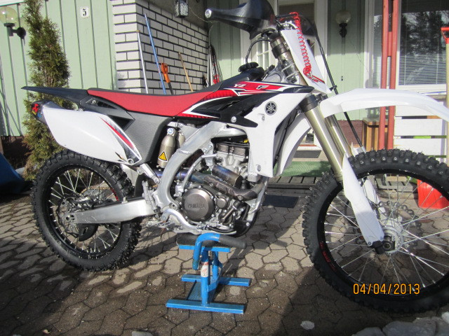 YAMAHA YZ 250 F