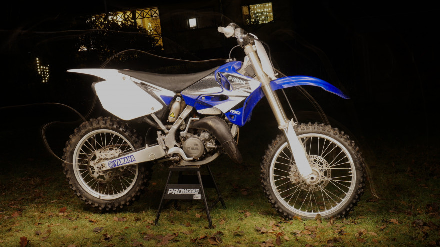 Myydään nätti ja huollettu Yamaha YZ125