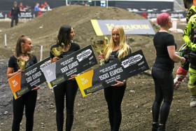 Tampere supercross, tyttö, tytöt, shekki