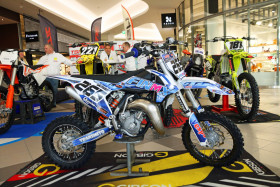 Kauppakeskus Mylly Trial, Moottoripyöränäyttely, Mylly Trial, TSMU, Turun Seudun Moottoriurheilijat