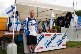 Eero Remes ehti toimia Team Finland -ajopaidan esittelijänä.