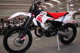 Betan mx-prototyyppi.