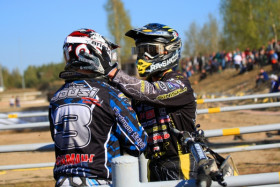 Atte Jousi ja Antti Pyrhönen saavat rinnalleen Jukka Pirisen motocrossin SM-joukkuekilpailuun.