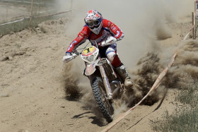 Steve Holcombe ajoi eniten pohja-aikoja EnduroGP-luokassa kaudella 2018. Kuva: Kari Salminen