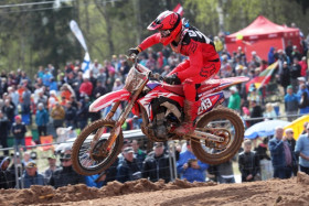 Tim Gajser menetti MM-pistejohdon Latviassa. Kuva: Jani Hovi / Xracing