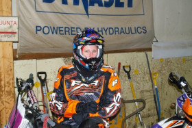 Paikalla oli Marita Nyqvistin johdolla iso joukko kuljettajia. Kuva: Markku Pesonen