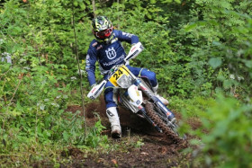 Antti Hellsten johtaa E2-luokan SM-sarjaa. Kuva: Jani Hovi / Xracing