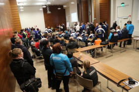 Kuljettajakokouksessa riitti väkeä. Kuva: Jani Hovi / Xracing