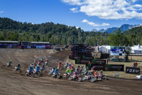 Kauden avaus kaasuteltiin Argentiinan hienoissa maisemissa.  Kuva: Ray Archer