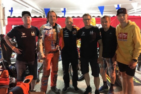 Suomen joukkue Italiassa. Kuva: Flat track Team Finland tiedotus