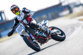Mauno Hermunen on EM-avauksen jälkeen sarjassa viidentenä. Kuva: Supermotos1