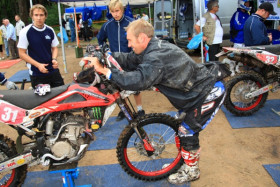 Nyt on kaikilla mahdollisuus vuokrata itselleen vastaavanlainen kalusta Six Days Enduroon