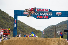 Marvin Musquin otti 250 -kuutioisten luokan voiton. Kuva: Simon Cudby