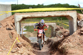 Ivan Cervantesin vauhtia Portugalista. Kuva: Jonty Edmunds / KTM images