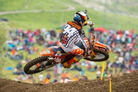 Ken Roczen jatkaa taistelua sarjan mestaruudesta. Kuva: Simon Cudby
